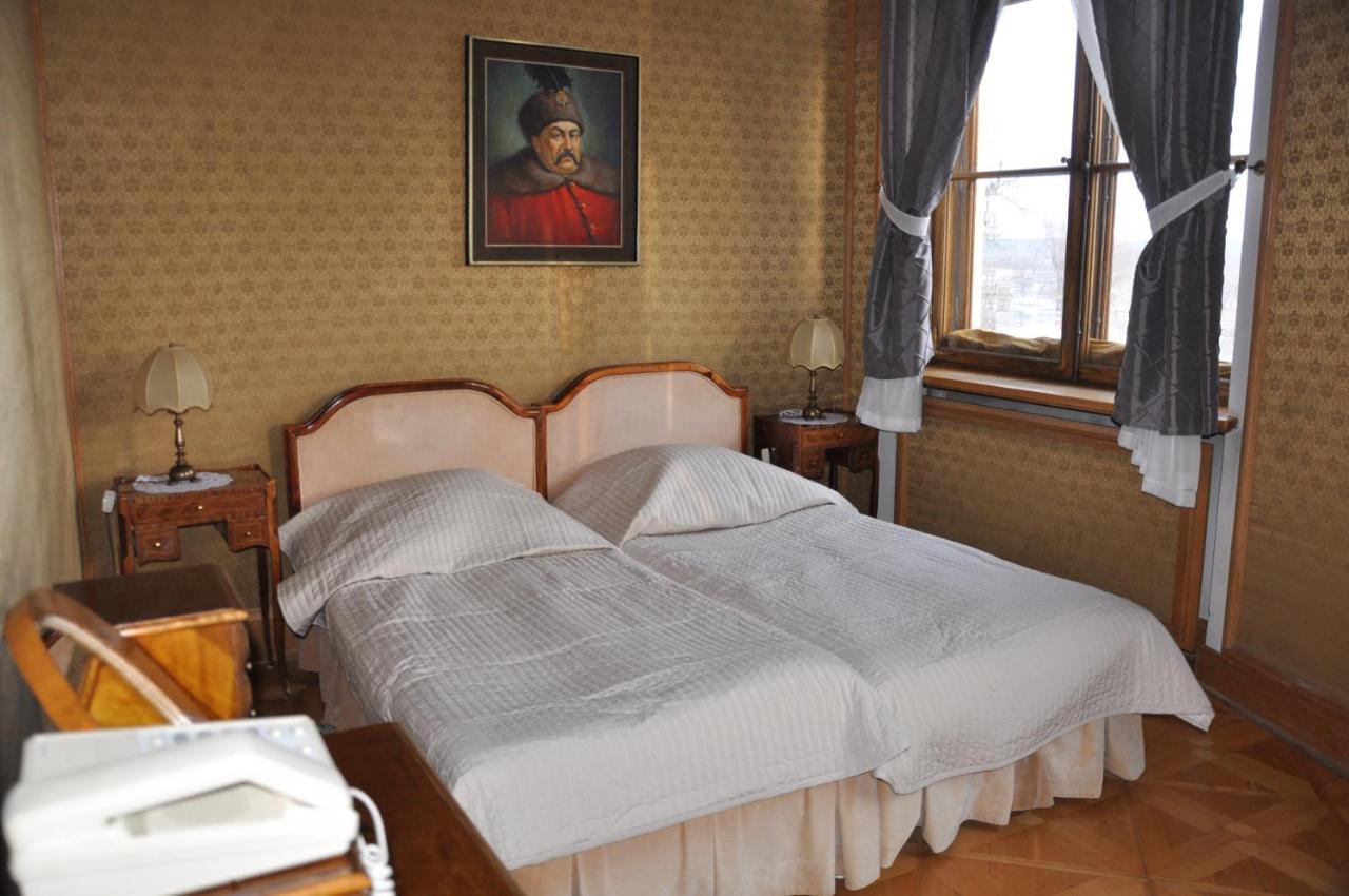 Hotel Zamek Pultusk Dom Polonii Esterno foto