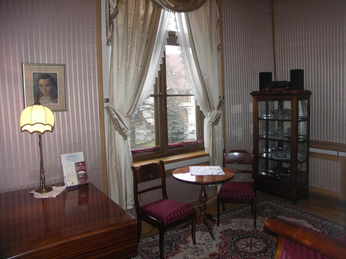 Hotel Zamek Pultusk Dom Polonii Esterno foto