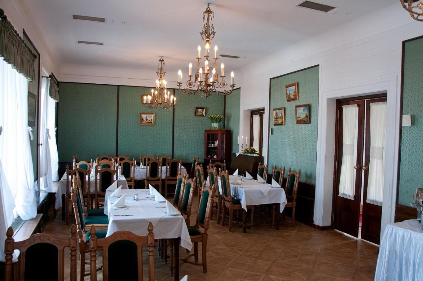 Hotel Zamek Pultusk Dom Polonii Esterno foto